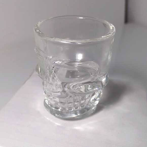 Hallow's Eve Skull Shot Glasses set of 6 NIB - Picture 2 of 4